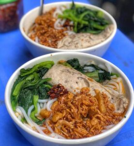 Canh bún tóp mỡ Hà Nội
