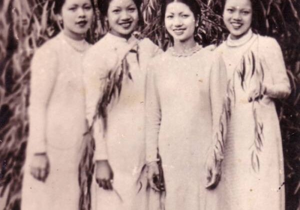 tai sao nguoi ha noi xua dat ten con gai co chu thi trong ten